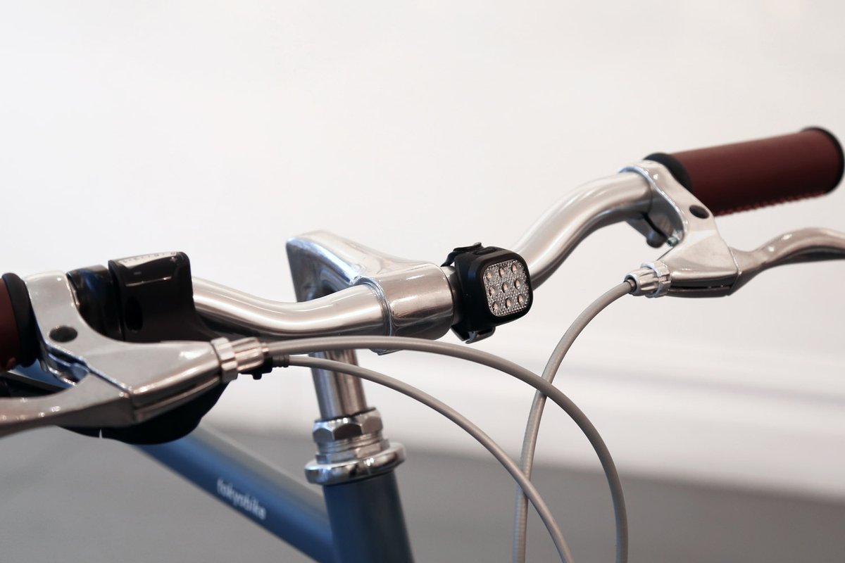 Мигалка передня Knog Blinder Mini Niner Front 20 Lumens Black