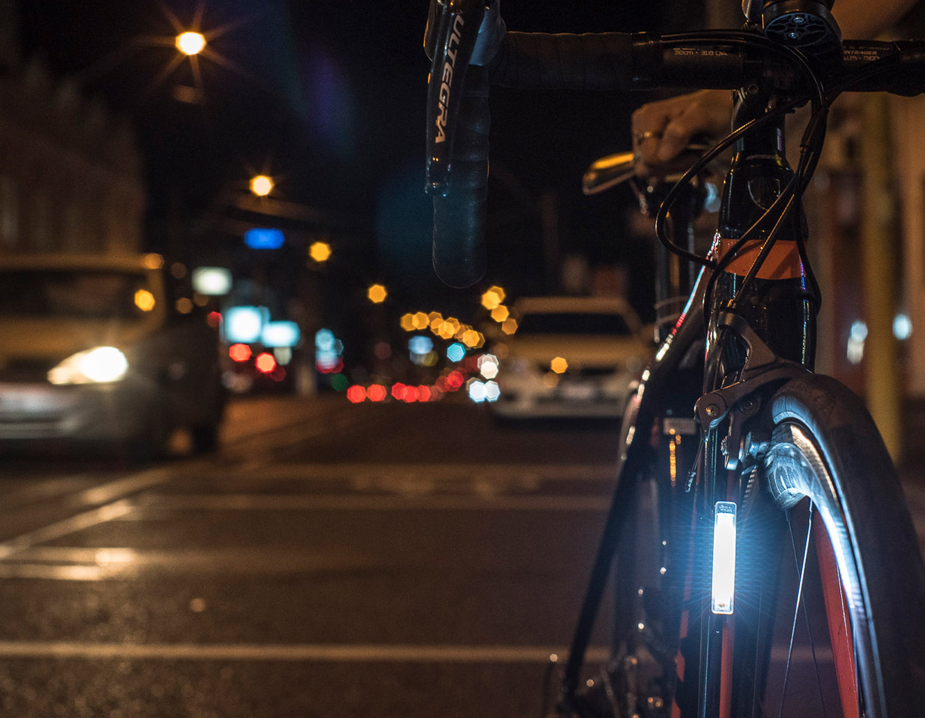 Комплект мигалок передня + задня Knog Plus Twinpack 40/20 Lumens Black